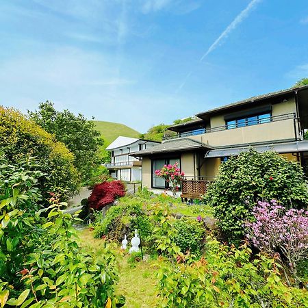 貸別荘花摘里　伊豆高原 Futo Экстерьер фото